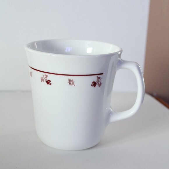 Corelle  Burgundy  Mugs 8 Pieces - Picture 2 of 2
